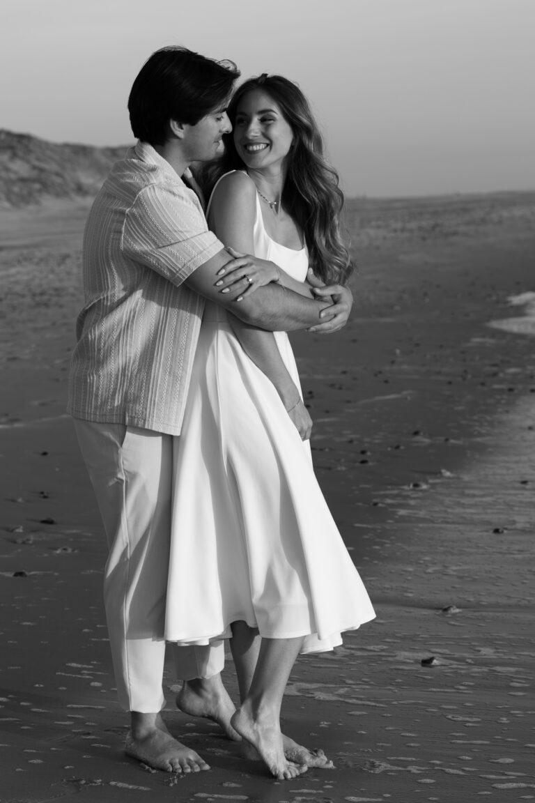 Laura and Ian_SR_BW_AngeliePhotography-36