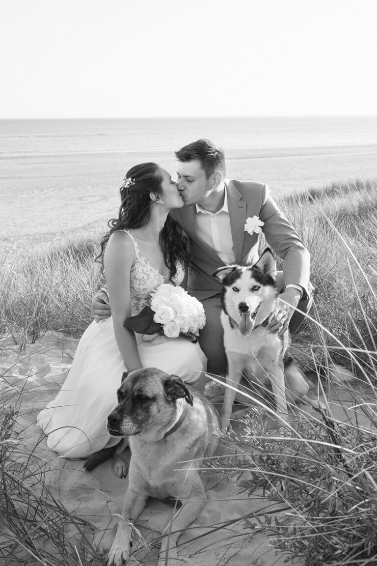 Anni_and_Tobias_DanishWestCoastWeddings_AngeliePhotography-46